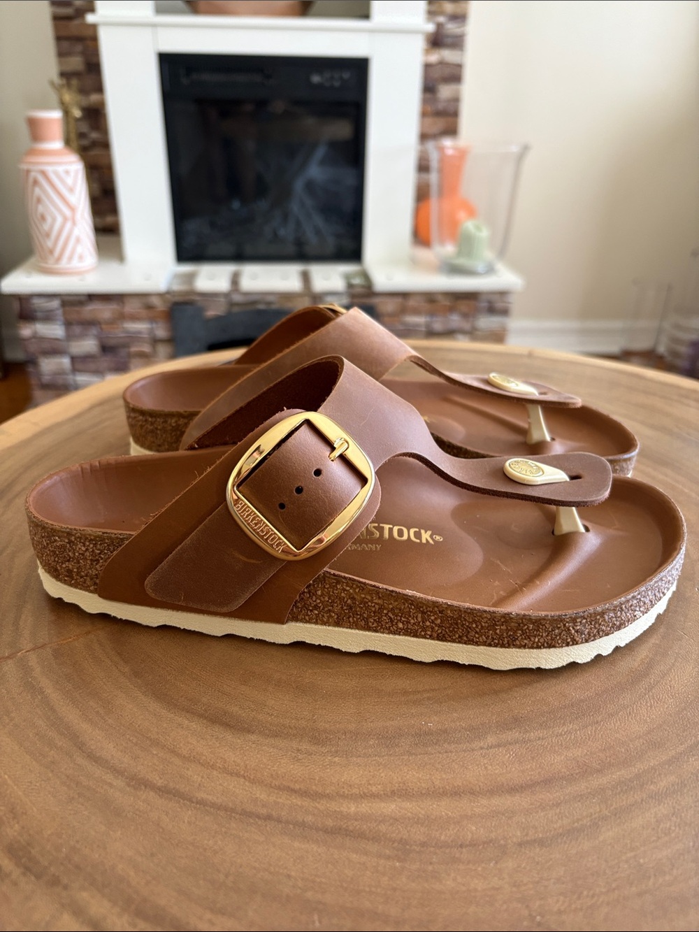 🆕 Birkenstock Gizeh Cognac Big Buckle oiled leather sandals
